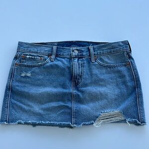 Levi’s Denim Mini Skirt